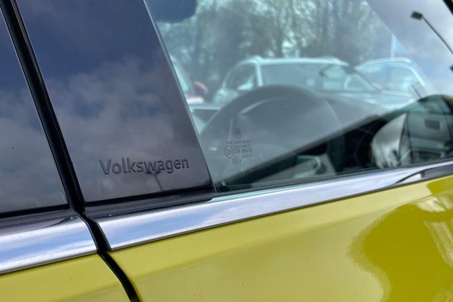 VOLKSWAGEN T-Cross Photo 23