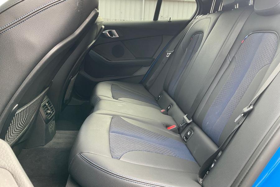 BMW 1 SERIES Photo autoimg-c885f5cf17237430769006f8c5450ce290815e60.jpg