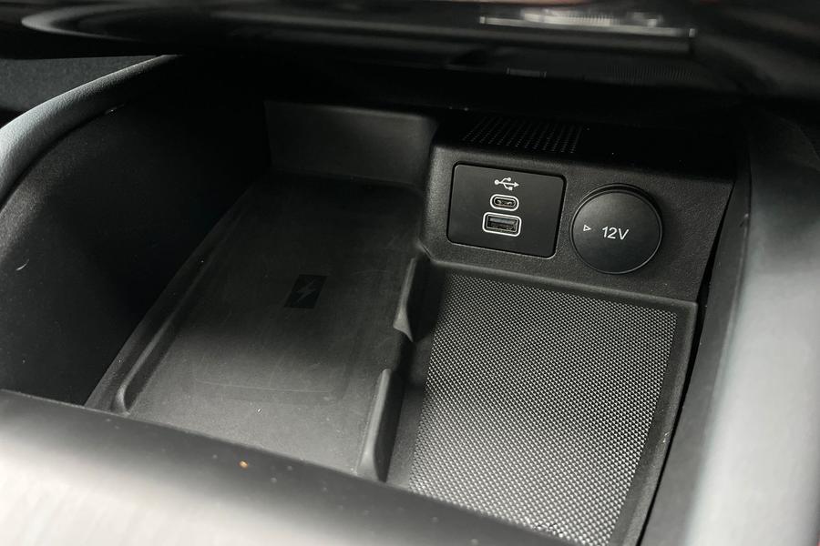 Ford Kuga Photo autoimg-c888af08639c72dd6f17f6ff04a88802a854eda7.jpg