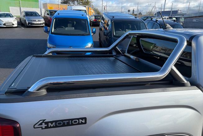 VOLKSWAGEN Amarok Photo 29