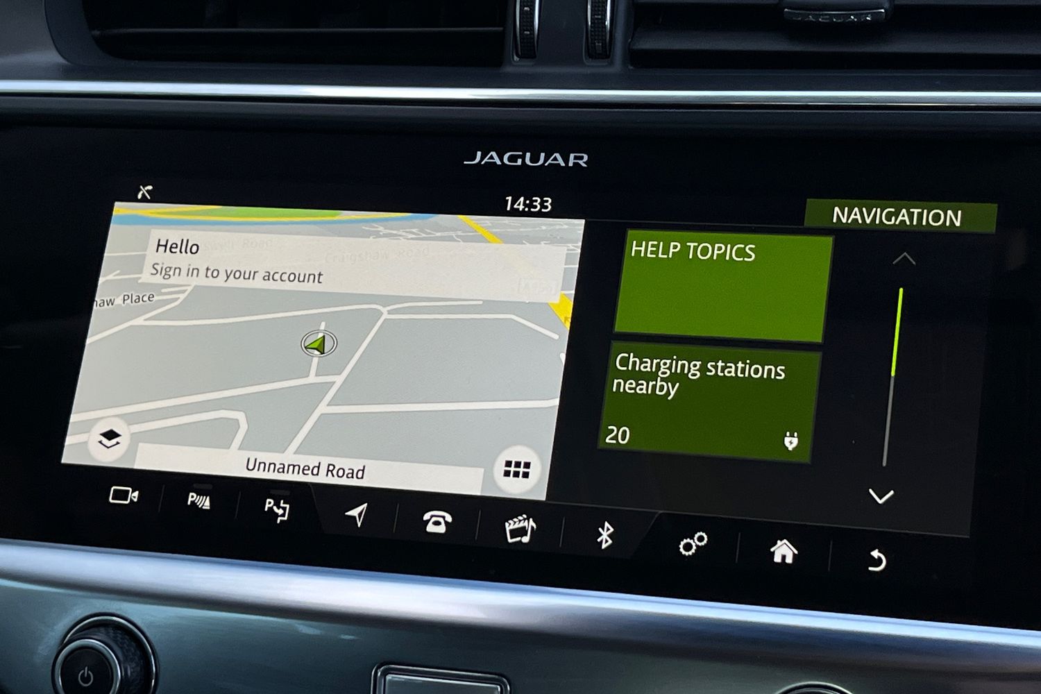 Jaguar I-PACE Photo 26