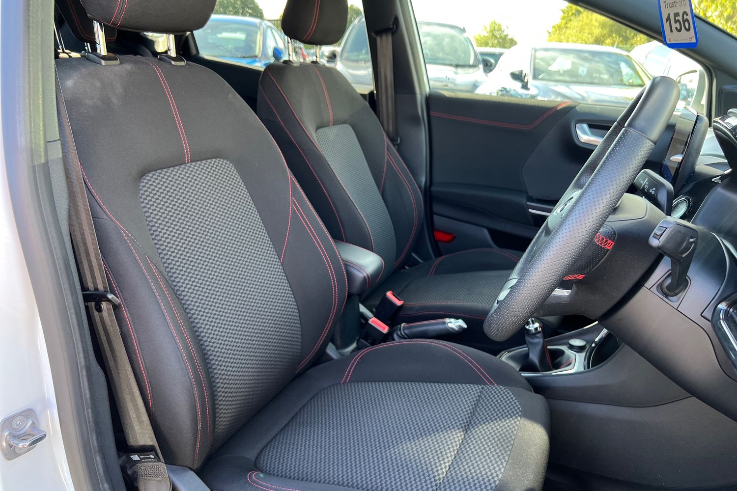Ford PUMA Photo 16