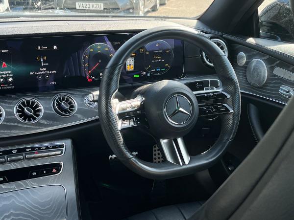 Mercedes-Benz E Class Photo autoimg-c890f29c0059c188acf107b99674160e57a6975c.jpg