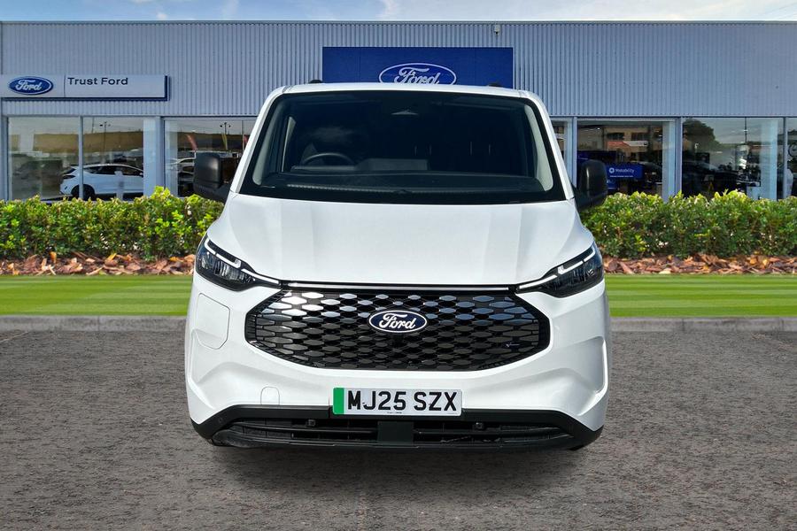 Ford E-TRANSIT CUSTOM Photo autoimg-c8946cf35a60c581e834a271f3782139d79dfc98.jpg