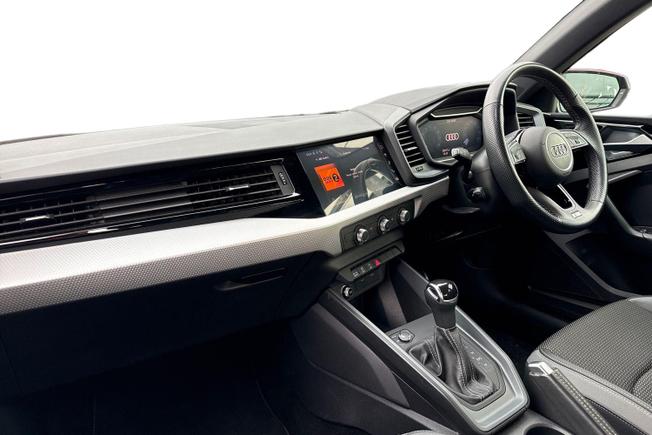 AUDI A1 Photo 2