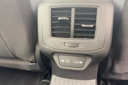 Volkswagen T-roc Photo autoimg-c899929433f3589f5508a5befe74a31716de55d2.jpg