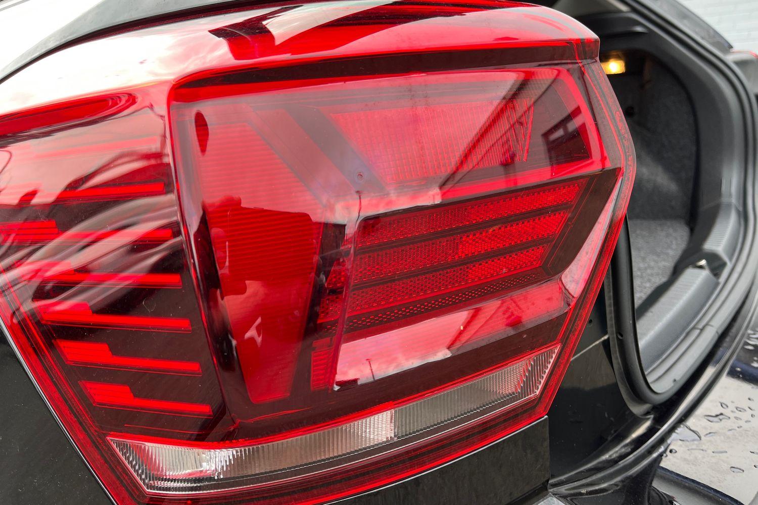 Volkswagen POLO Photo 36