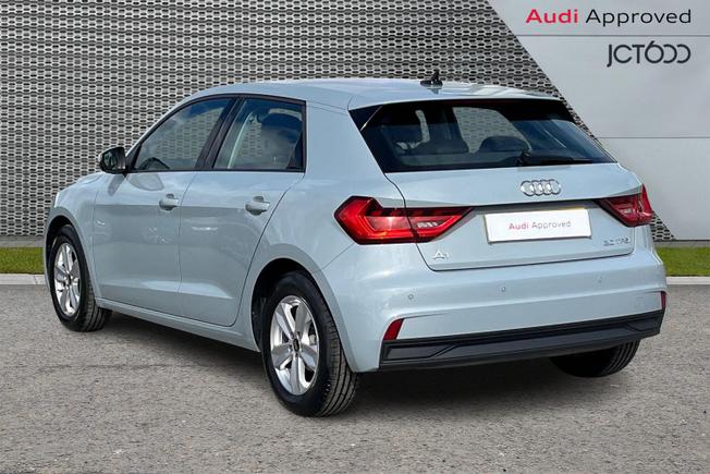 AUDI A1 Photo 3