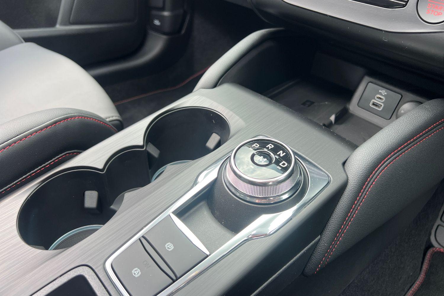 Ford FOCUS Photo 24