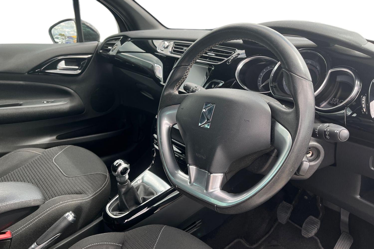 DS Automobiles DS 3 Photo 8