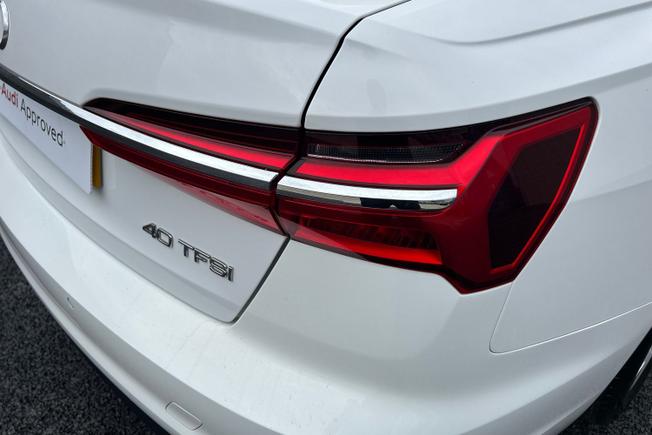 AUDI A6 Saloon Photo 18