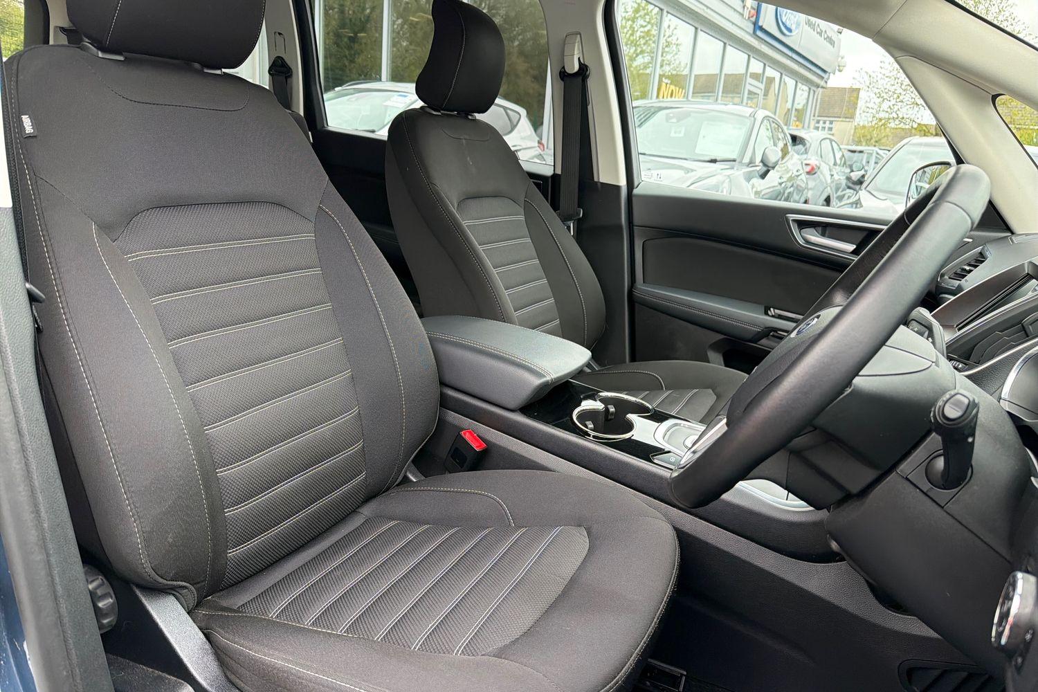 FORD GALAXY Photo 16