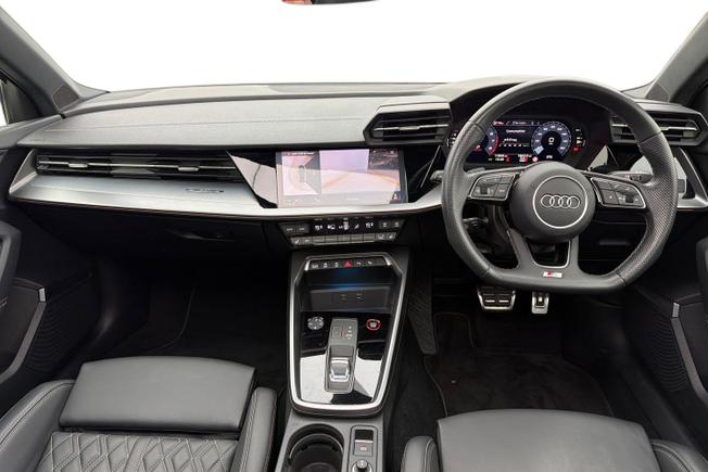 Audi S3 Photo 11