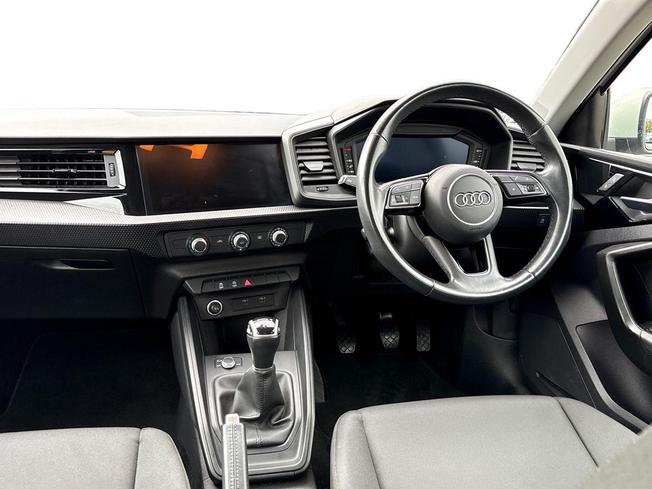 Audi A1 Photo 11