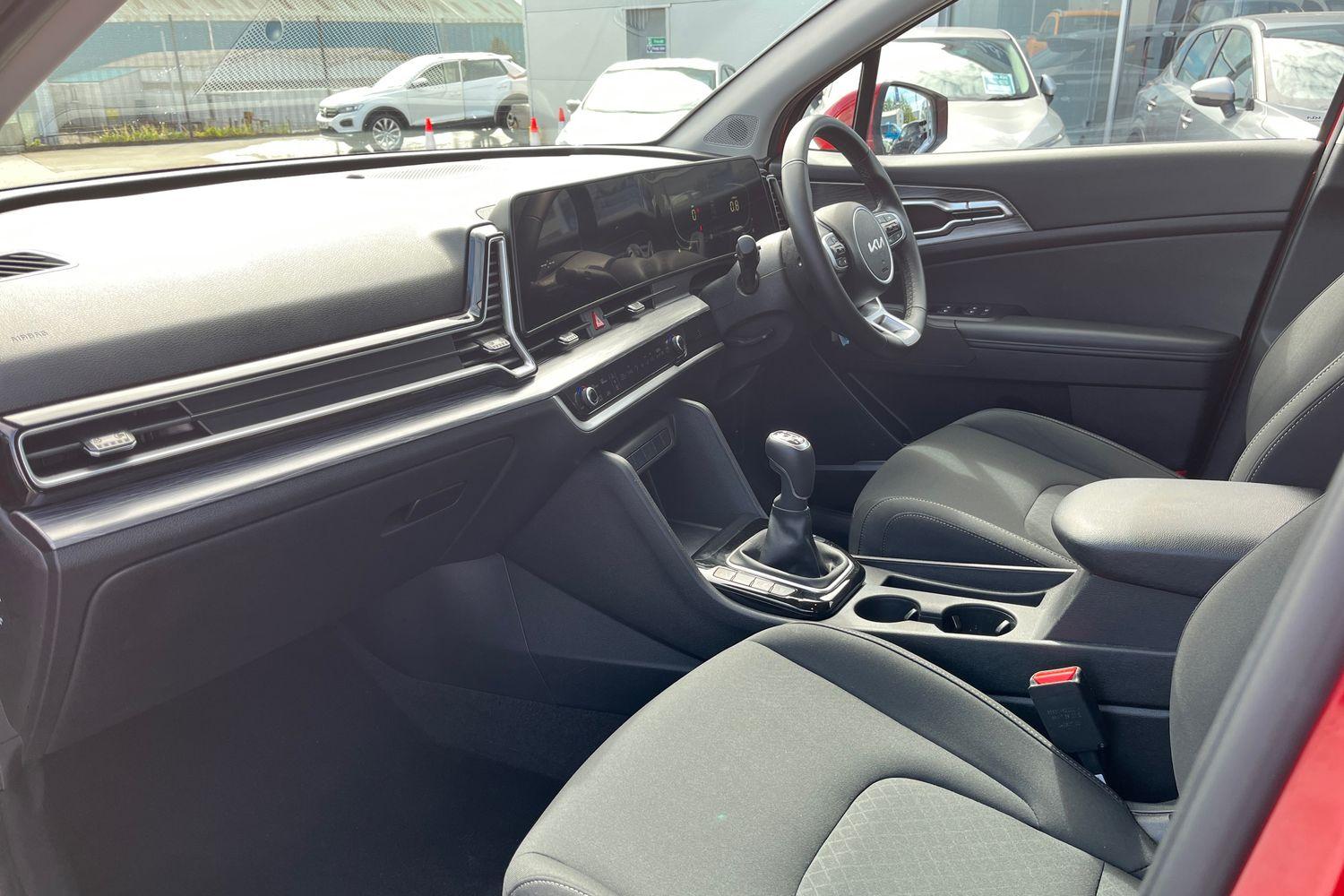 Kia SPORTAGE Photo 17