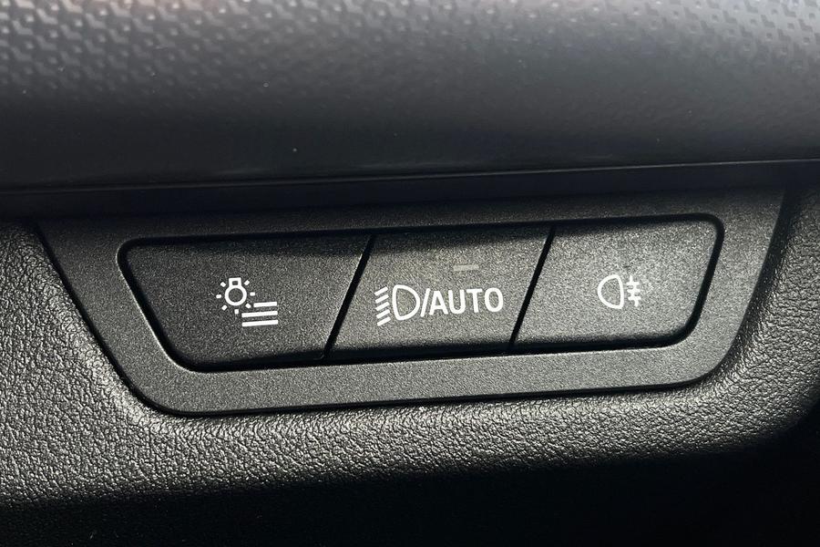 BMW 2 SERIES Photo autoimg-c8a5c038a4b2c1911d9b11831398cec1406bcdab.jpg