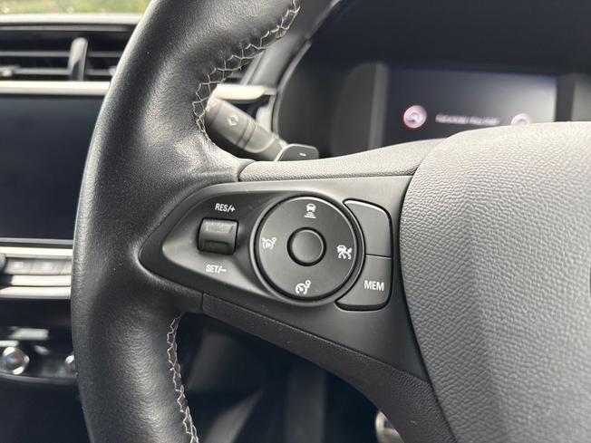 VAUXHALL CORSA Photo 16