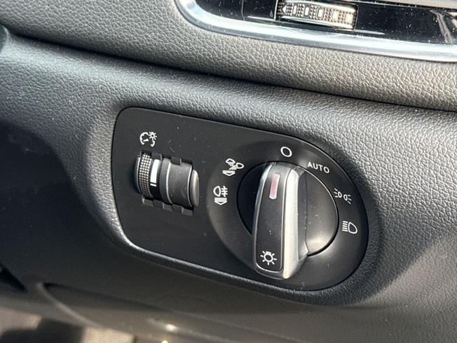 AUDI Q3 Photo 26