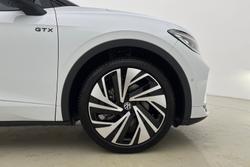 VOLKSWAGEN Id.5 Photo 5