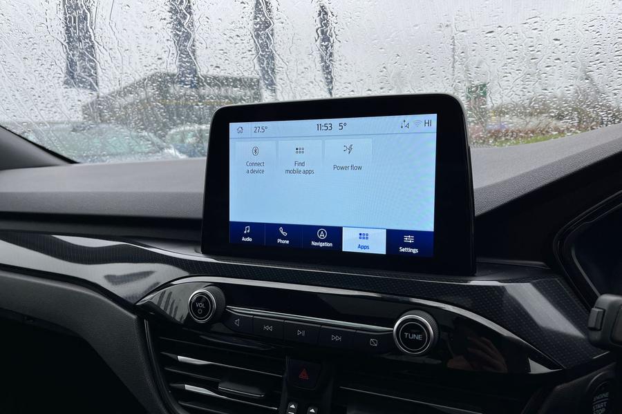 Ford Kuga Photo autoimg-c8ab405fbc7a1f3011089b15b18a9f80bfde1b56.jpg