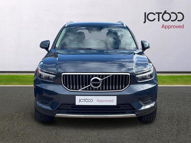 VOLVO XC40 Photo 8