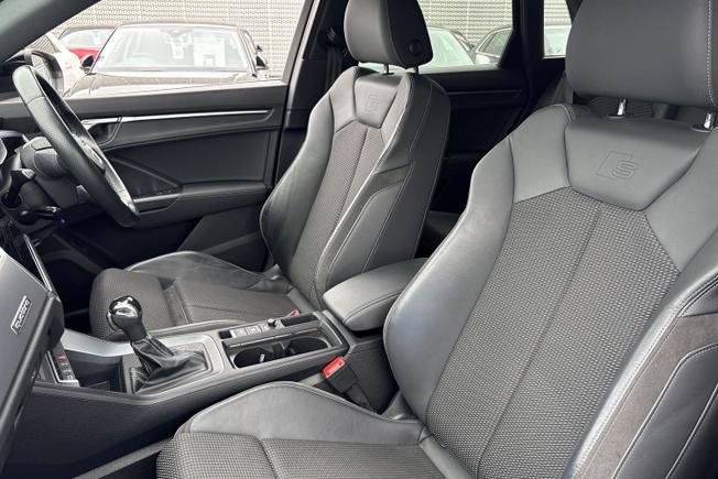 Audi Q3 Photo 28