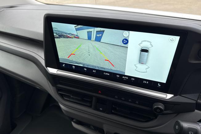 VOLKSWAGEN e-Transporter Photo 39