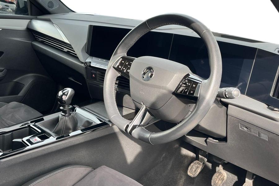 Vauxhall ASTRA Photo autoimg-c8b44a2363e9f55be197b62c153496a0fa68d151.jpg