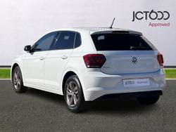 VOLKSWAGEN Polo Photo 3