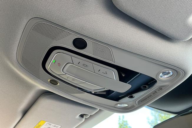 AUDI e-tron Photo 33