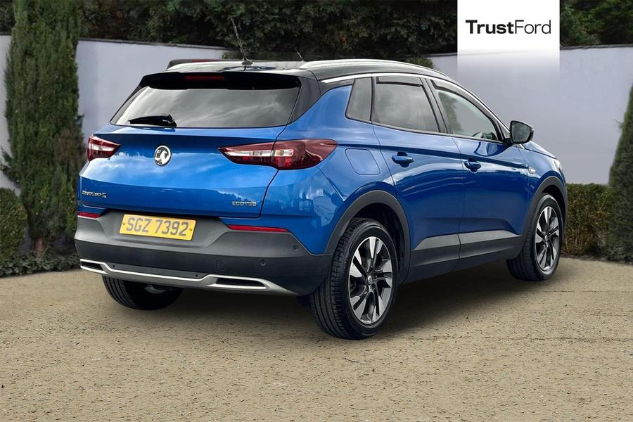 Vauxhall GRANDLAND X Photo autoimg-c8b5bbadb37d60c92c7f5d30ff7a688ad3c2ef15.jpg