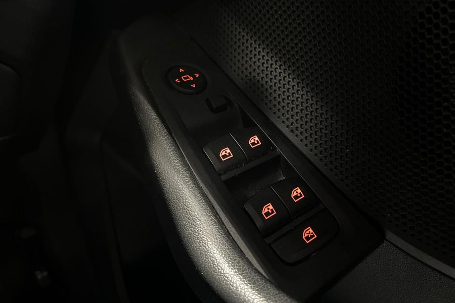 BMW 1 SERIES Photo autoimg-c8b8a64fe06be1018c07a8d10391a5c60c0edd42.jpg