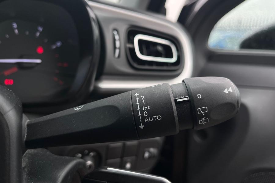 Citroen C3 Photo autoimg-c8ba34dddb8037154585a3ff6796c8a7b0b84b91.jpg