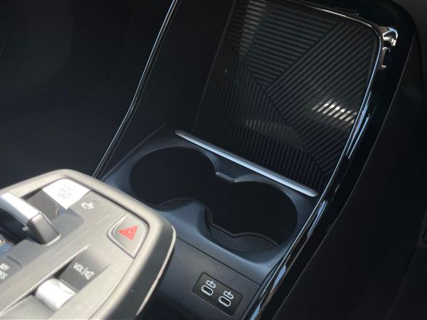 BMW 2 Series Active Tourer Photo autoimg-c8bbbb9e532cb97e93345c3a61eeede067bb208c.jpg