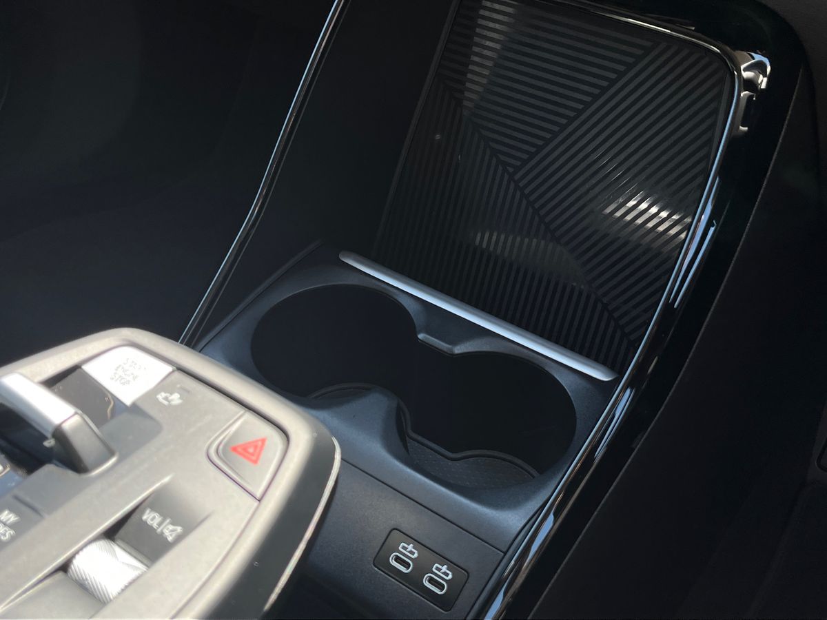 BMW 2 Series Active Tourer Photo 33