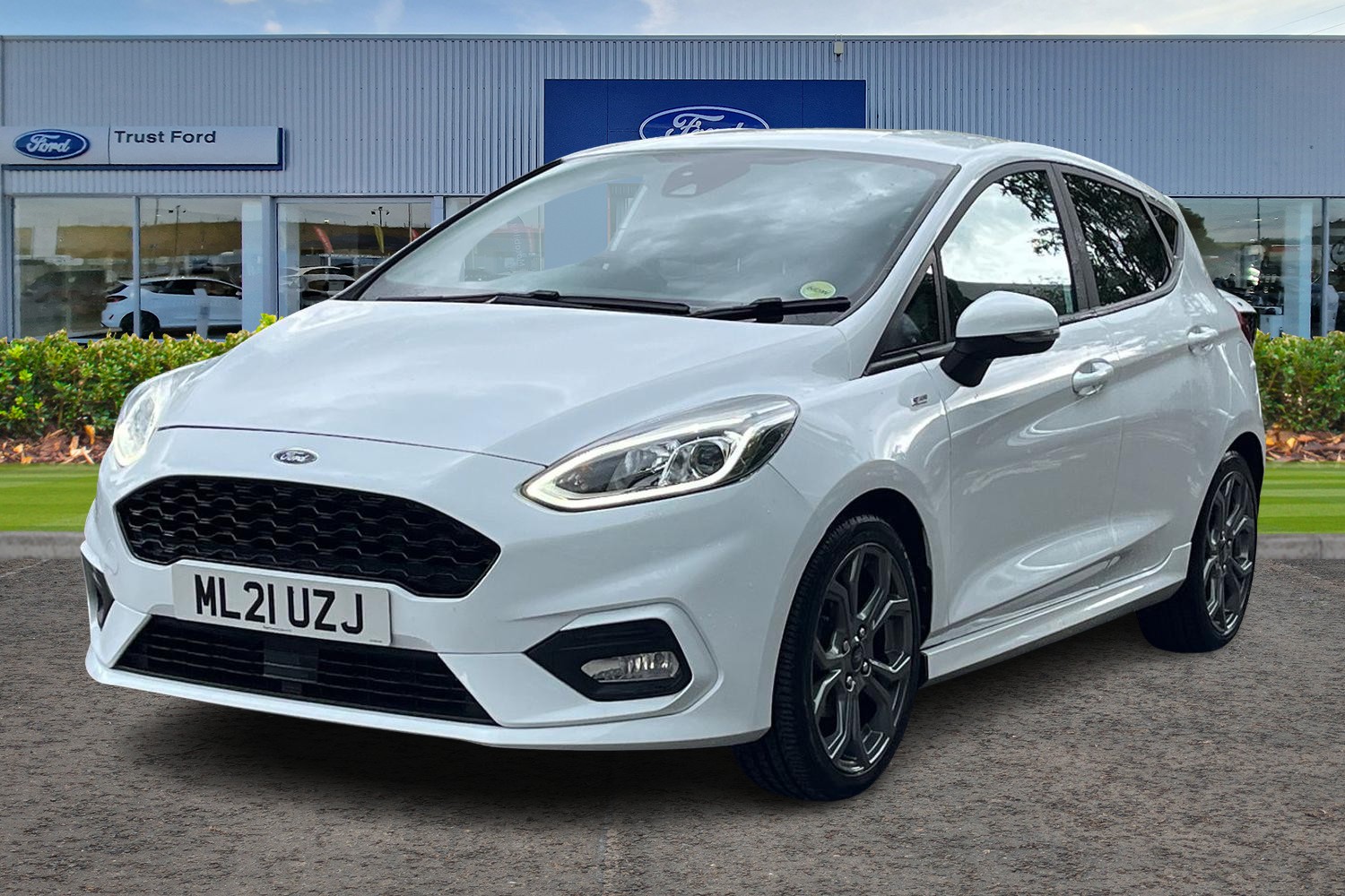 Ford Fiesta Photo 4
