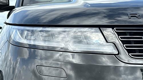 Land Rover Range Rover Sport Photo autoimg-c8c66f1ad3c8f68afc5c4292199bc84d718514f8.jpg