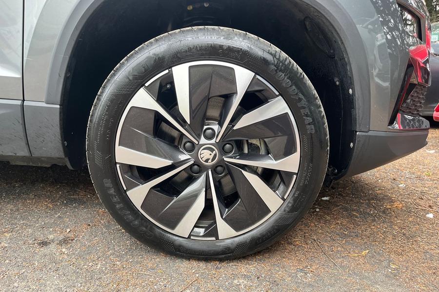 Skoda KAROQ Photo autoimg-c8c833fc0496530c926d8bad6a1553122a751637.jpg