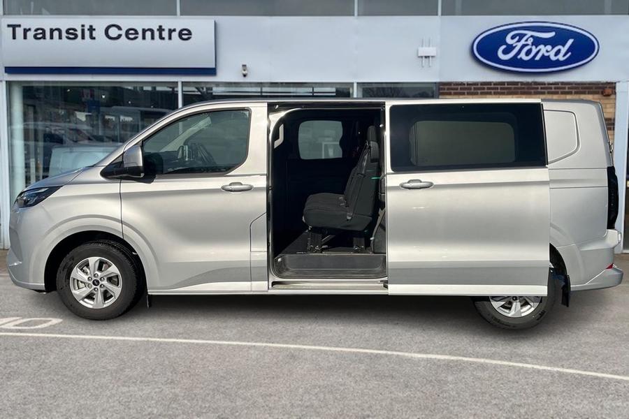 Ford TRANSIT CUSTOM Photo autoimg-c8c85cf2aece9ca2a881a1f02a2d343715561a26.jpg