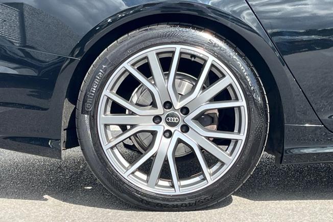 Audi A6 Avant Photo 5
