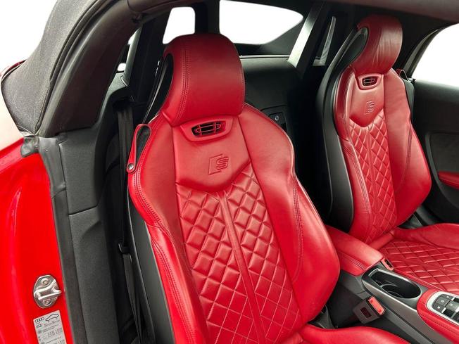 AUDI Tts Photo 9