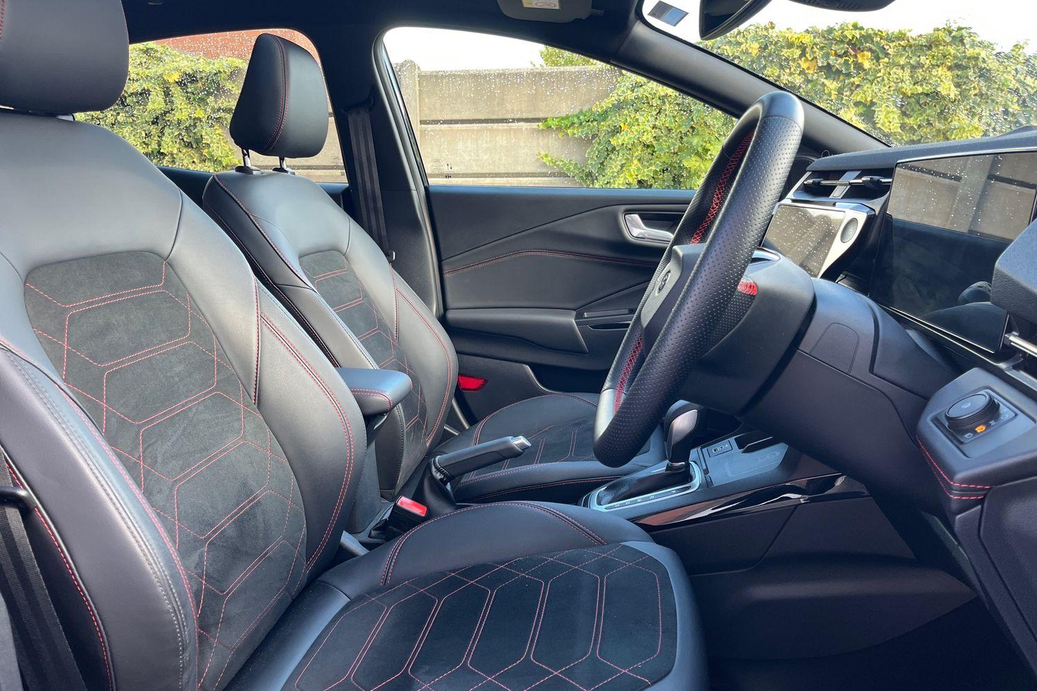 Ford PUMA Photo 16