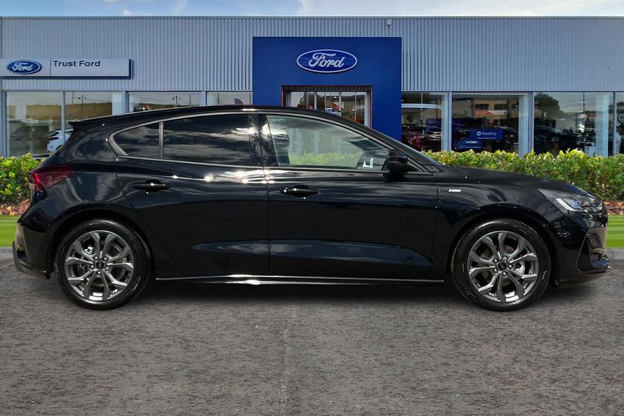 Ford FOCUS Photo autoimg-c8d29296126afee0dcfe829687a01717ac1c37f6.jpg