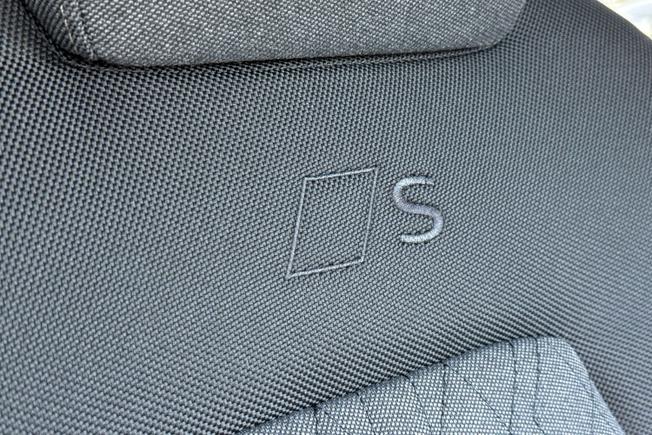 AUDI A6 Saloon Photo 37