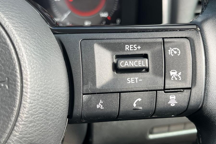 Nissan Qashqai Photo autoimg-c8d849a38cc3623aa08a0440175f0af13bfdefbc.jpg