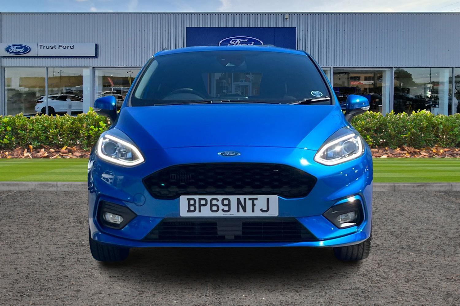 Ford FIESTA Photo 5