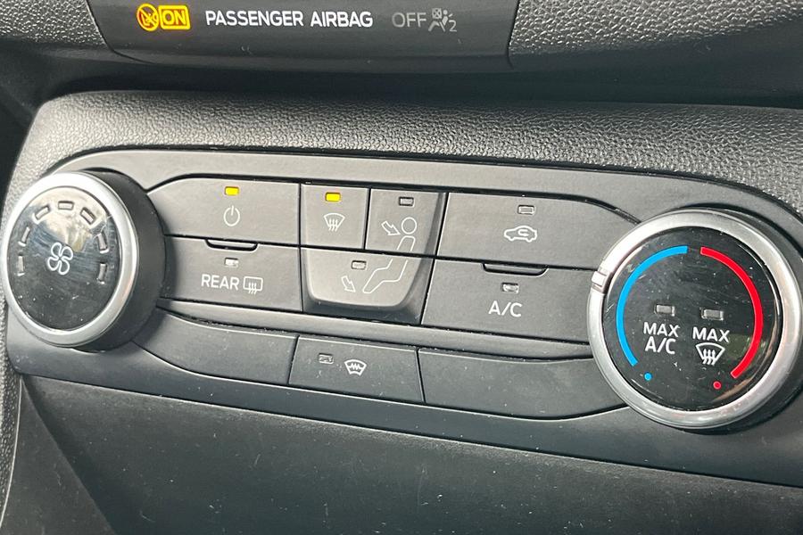 Ford Fiesta Photo autoimg-c8dfa3d12f1b643469cae56c2aed013363f4a70f.jpg