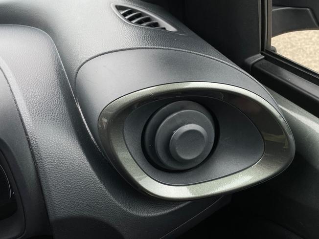 TOYOTA Aygo X Photo 35