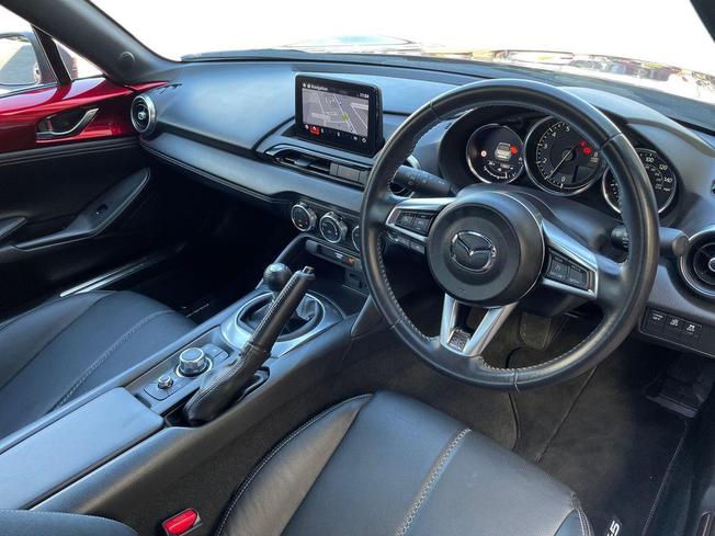 MAZDA MX-5 Photo 6