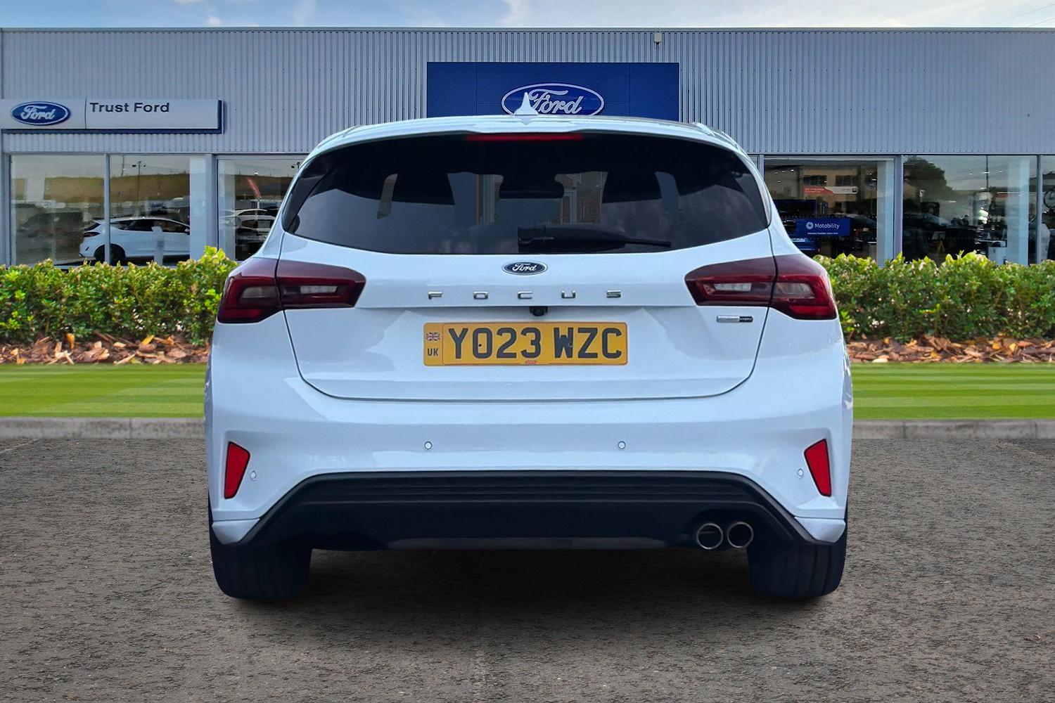 Ford FOCUS Photo 6